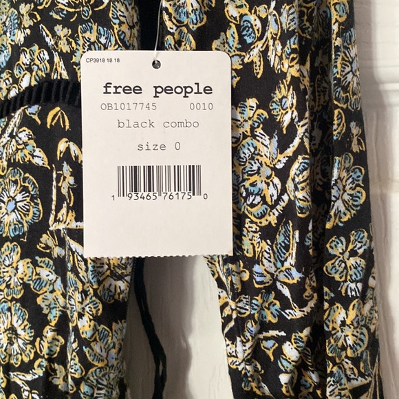 Freepeople , Black w/ Light blue lilac yellow flower. Size 0 (xs) Never worn !! - Picture 3 of 4